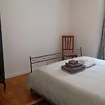 Casa Renova, Intero Appartamento, 2 Camere, Max 4 Ospiti, Zona Storica トリエステ