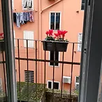 公寓 Casa Renova, Intero Appartamento, 2 Camere, Max 4 Ospiti, Zona Storica 的里雅斯特