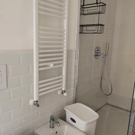 Апартаменты Casa Renova, Intero Appartamento, 2 Camere, Max 4 Ospiti, Zona Storica *