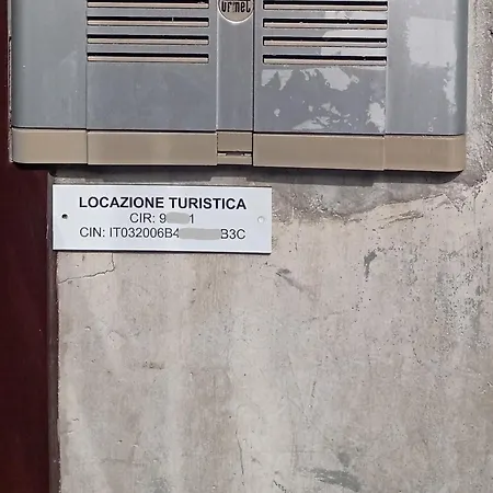 Casa Renova, Intero Appartamento, 2 Camere, Max 4 Ospiti, Zona Storica * トリエステ
