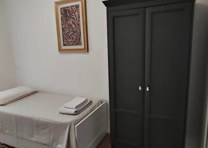 Апартаменты Casa Renova, Intero Appartamento, 2 Camere, Max 4 Ospiti, Zona Storica