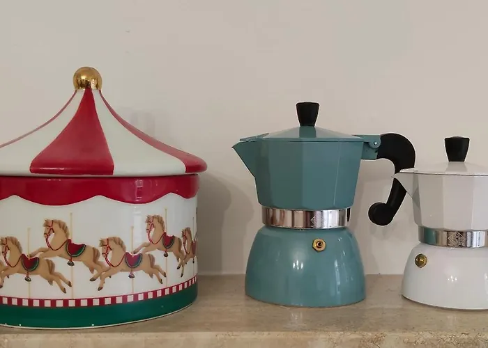 Casa Renova, Intero Appartamento, 2 Camere, Max 4 Ospiti, Zona Storica Апартаменты *